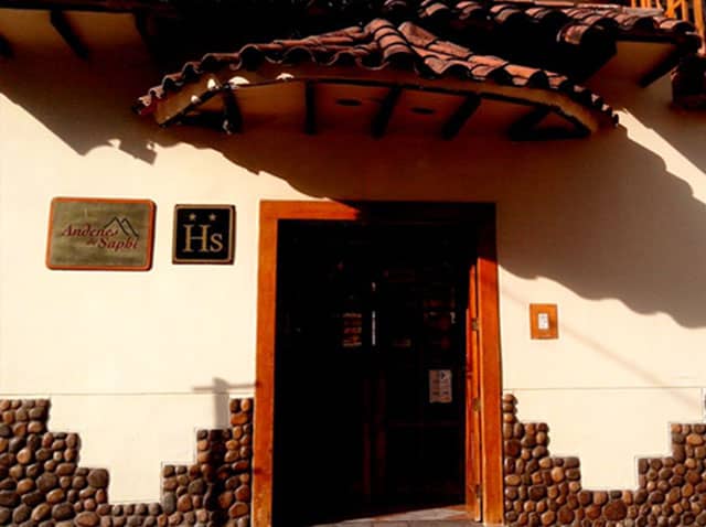 hostal andenes de saphi